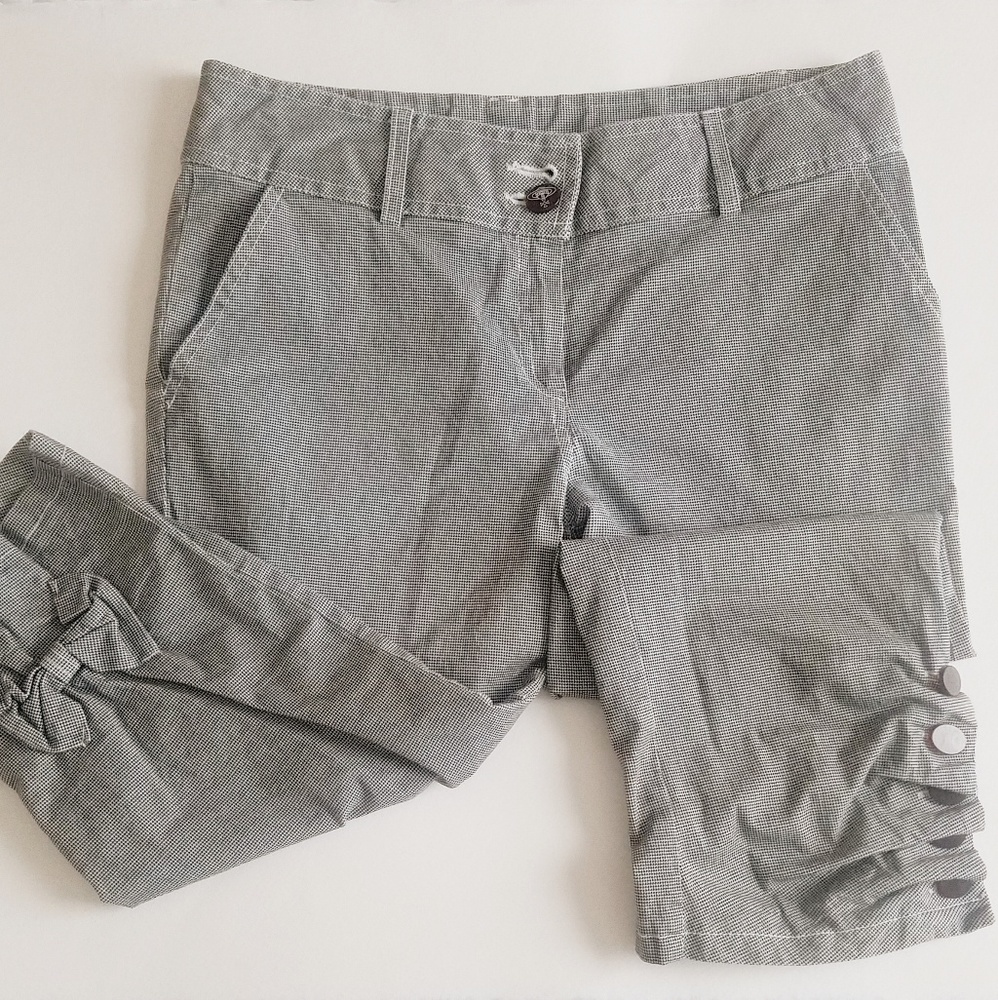 Checked Bowtie Capris Pants